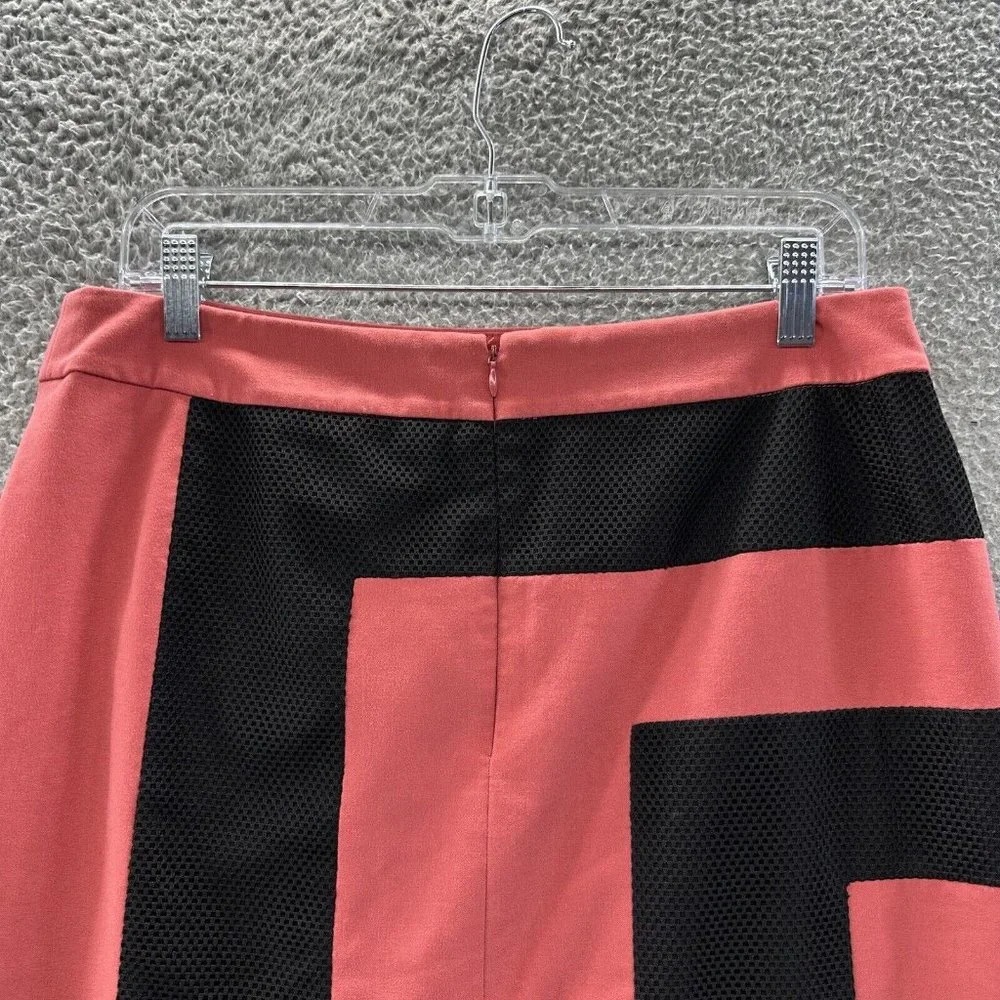 Nine West‎ Skirt Women's 8 Coral & Black Lined Back Slit Tube Skirt Women's 8